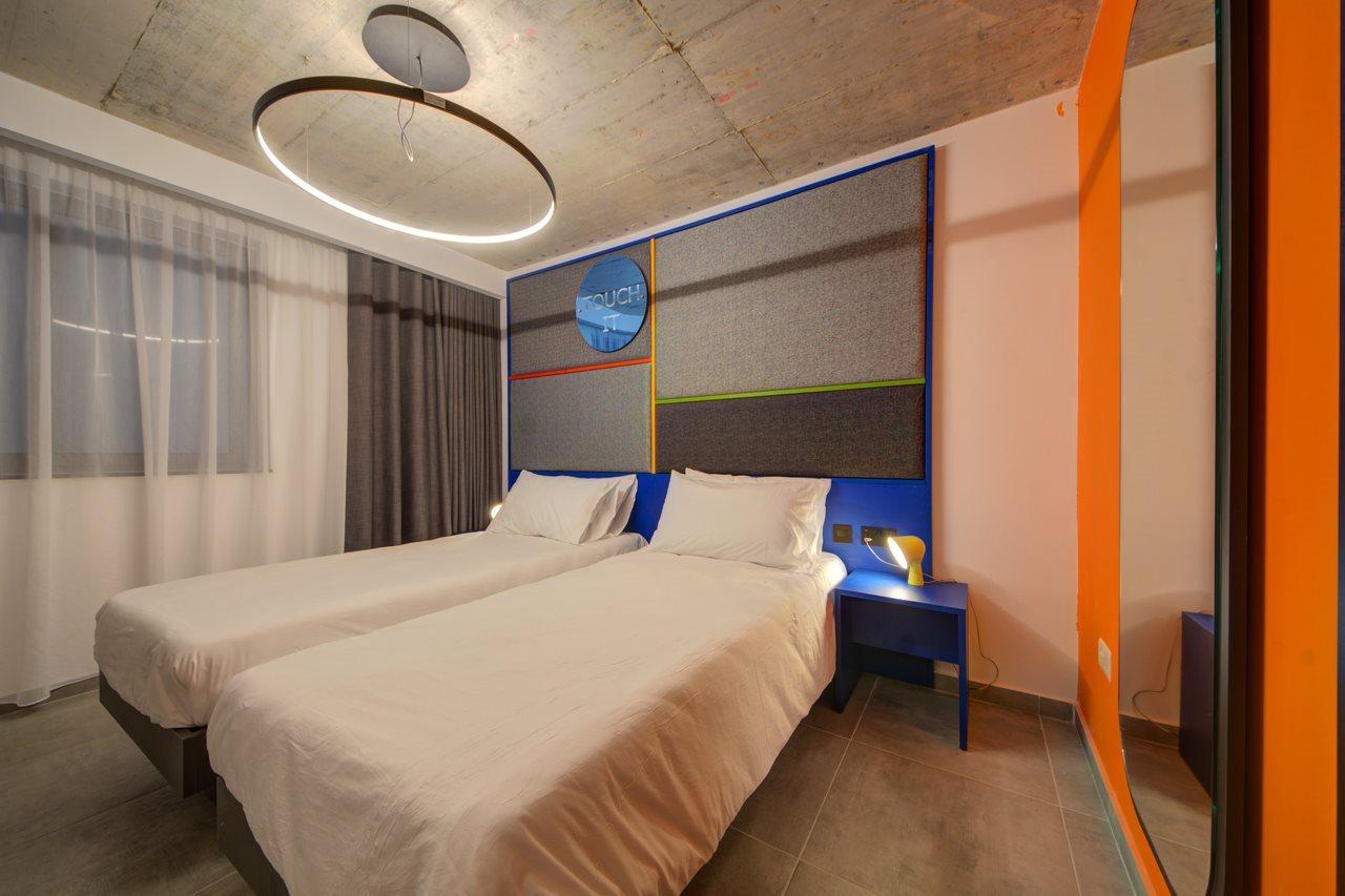 Ikyk Hotel (Adults Only) Saint Julian's Екстериор снимка