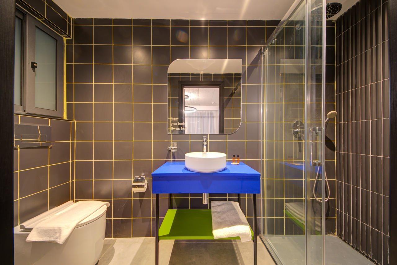 Ikyk Hotel (Adults Only) Saint Julian's Екстериор снимка